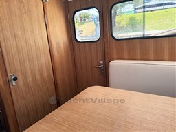 Foto_Bertram_31_Fly_11.jpeg
