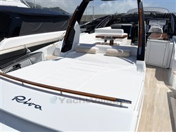 Riva_Rivale_56_bianco_04.jpeg