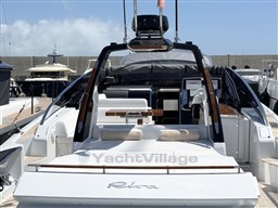 Riva_Rivale_56_bianco_03.jpeg