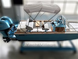 Foto_Boston_Whaler_25_Outrage_03.jpeg