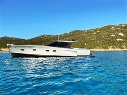 Foto_Maxi_Dolphin_51_01.jpg