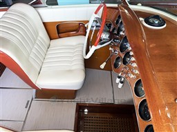 Foto_Riva_Aquarama_Super_AGG_18.JPG