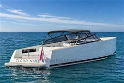 VanDutch 40 yacht, 2017 model, named "Cloud Nine" on open sea.