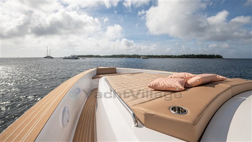 Orange-Yachting-Listing-on-YachtWay-33