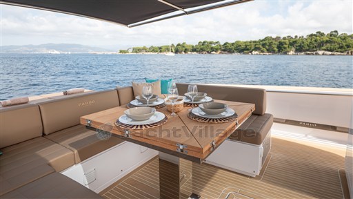 Orange-Yachting-Listing-on-YachtWay-27-2