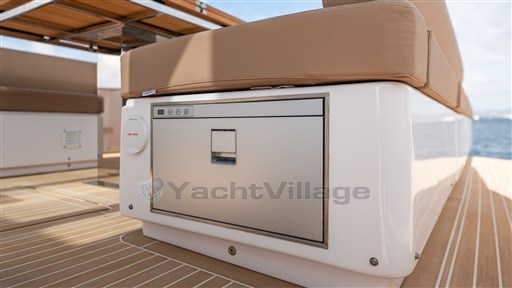 Orange-Yachting-Listing-on-YachtWay-38