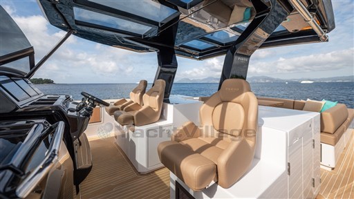 Orange-Yachting-Listing-on-YachtWay-31 groot
