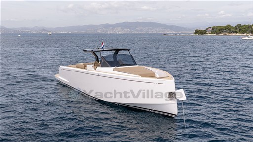 Orange-Yachting-Listing-on-YachtWay-11