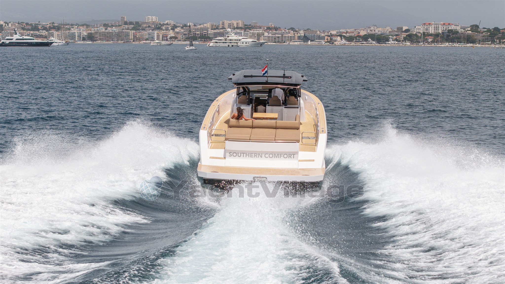 Orange-Yachting-Listing-on-YachtWay-10