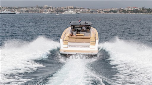 Orange-Yachting-Listing-on-YachtWay-10