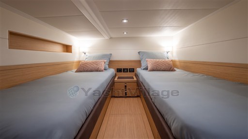 Orange-Yachting-Listing-on-YachtWay-47 groot