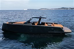 2022 Pardo Yachts P43 cruising on open water under a clear sky.