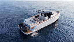 2019 Pardo Yachts 43 cruising on calm blue waters, showcasing sleek design and luxury features.