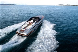 Riva Dolceriva 48 � ELEMENTS-3