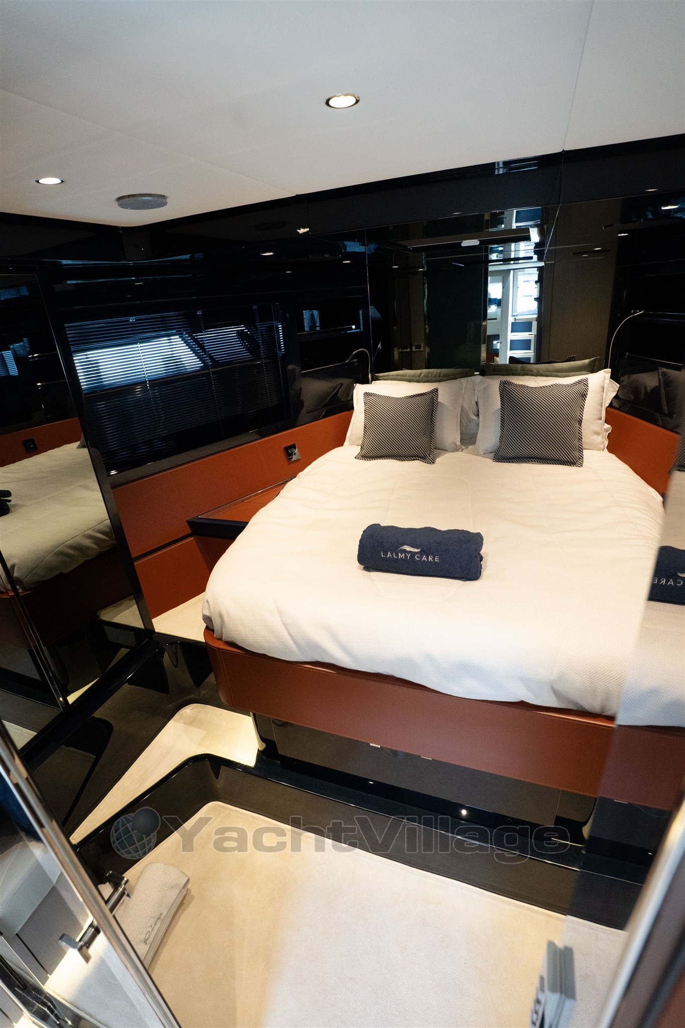 Riva Dolceriva 48 � ELEMENTS-5
