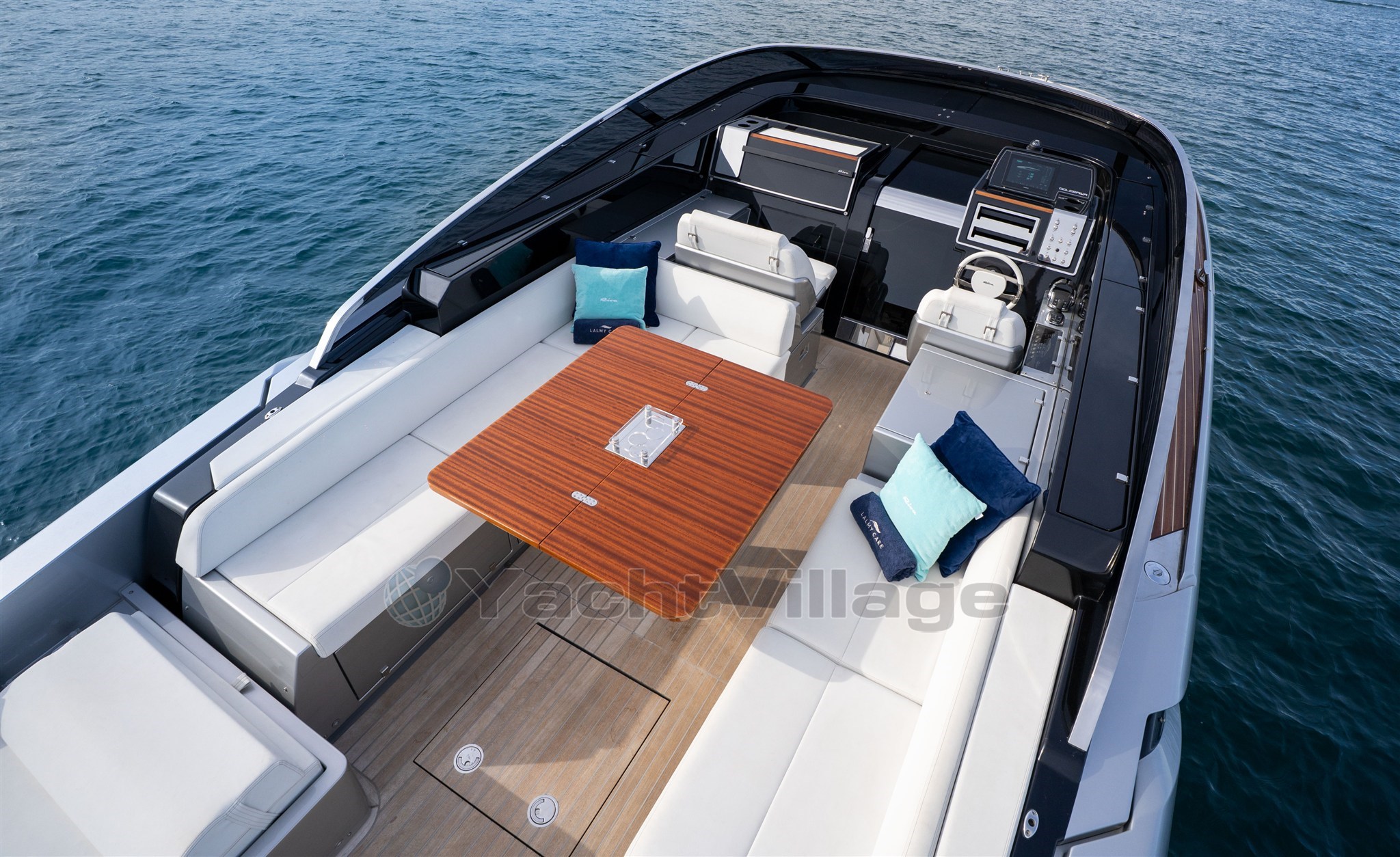Riva Dolceriva 48 � ELEMENTS-132
