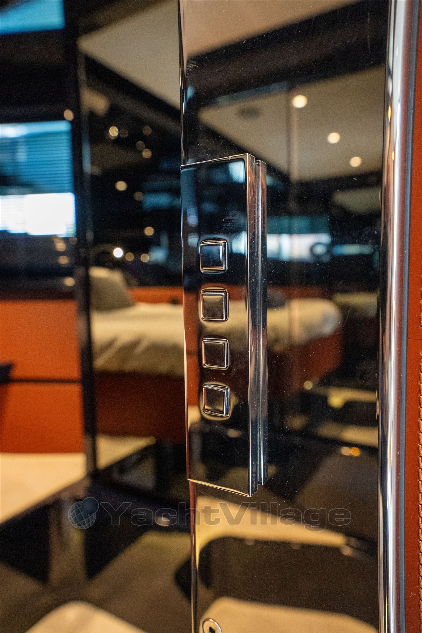 Riva Dolceriva 48 � ELEMENTS-12