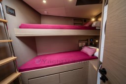 Bunk beds in Pardo Yachts Endurance 72, 2025 model, with modern interior design.