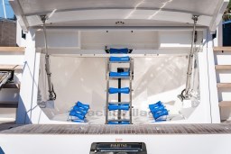 2025 Pardo Yachts Endurance 72 with blue seating and ladder on deck.