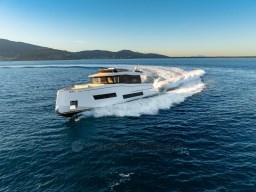 2025 Pardo Yachts Endurance 72 cruising on open water under clear skies.
