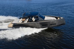 2026 Pardo Yachts 43 cruising on open water, showcasing sleek design and luxury features.