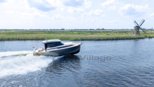 Orange-Yachting-Listing-on-YachtWay-44.jpg