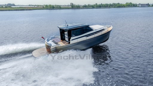 Orange-Yachting-Listing-on-YachtWay-11.jpg
