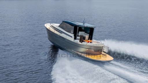 Orange-Yachting-Listing-on-YachtWay-9.jpg