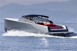 Luxury 2025 VanDutch 48 yacht cruising on open water.