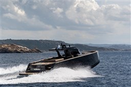 2025 Pardo Yachts 50 cruising on open water under cloudy skies.