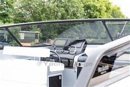 2024 VanDutch 40 yacht cockpit with modern navigation controls and sleek design.