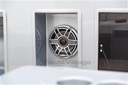 2024 VanDutch 40 yacht speaker detail, showcasing sleek design and modern audio features.