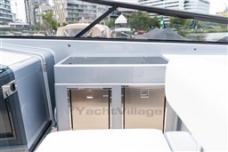 2024 VanDutch 40 yacht interior with sleek cabinetry and modern design elements.