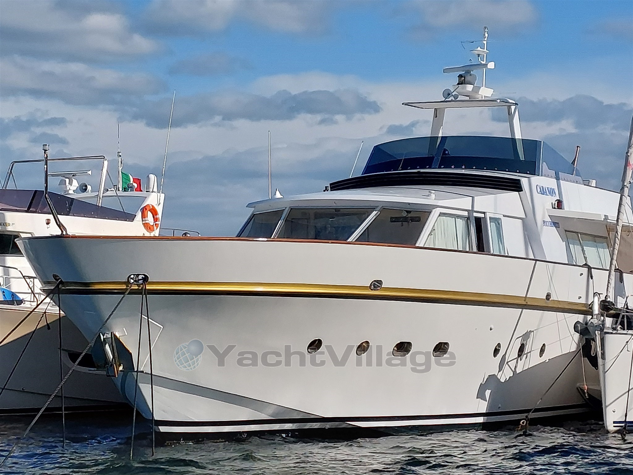 Picchiotti 68, Cabanon, vista al mascone