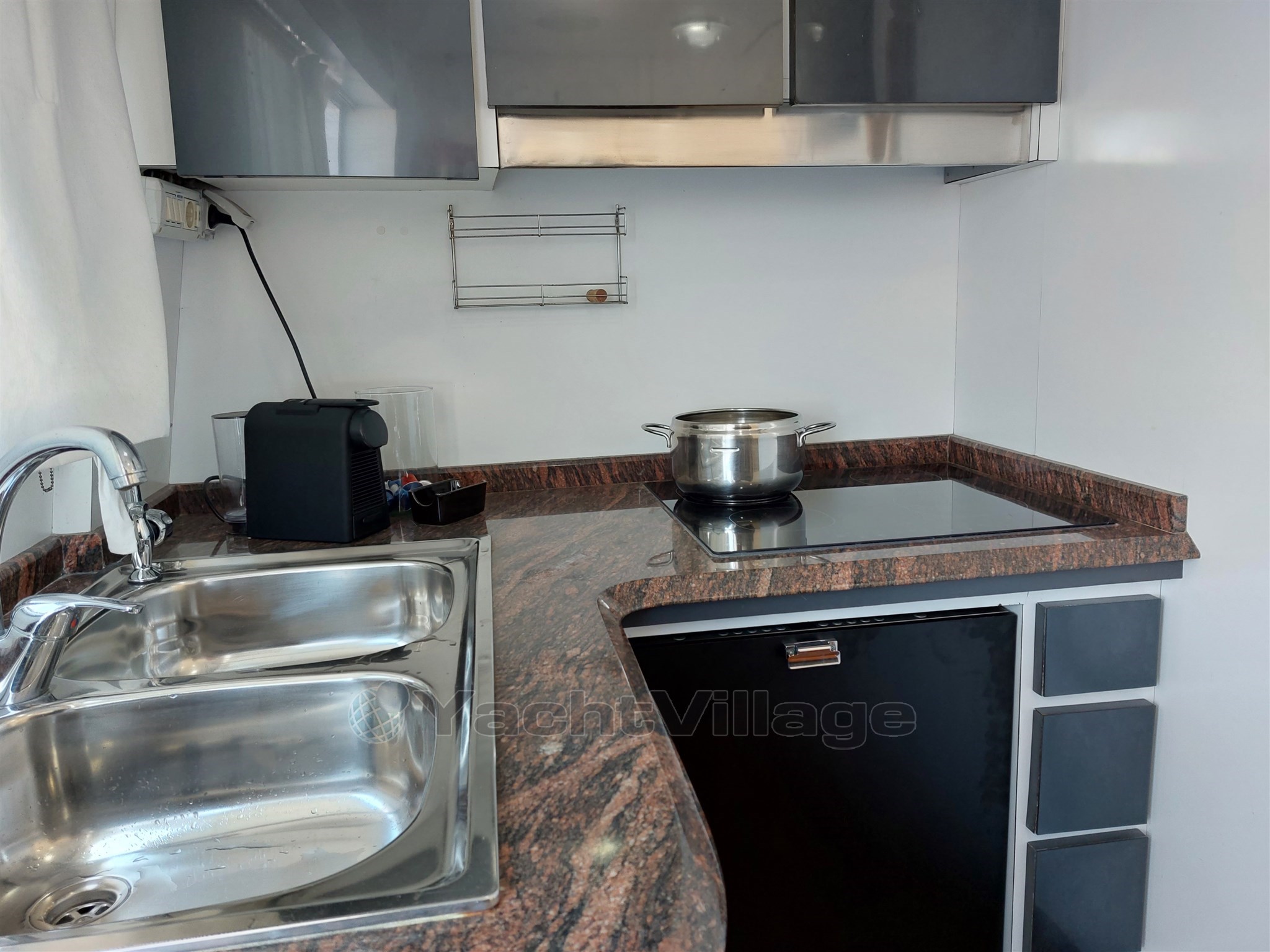 Picchiotti 68, Cabanon, cucina