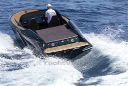 FxP-850-Fantom-Monaco-Speed-Record-9.jpg