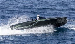 FxP-850-Fantom-Monaco-Speed-Record-10.jpg