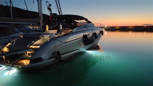 Clio dorada, Riva 56 Rivale