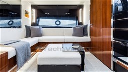 Clio dorada, Riva 56 Rivale