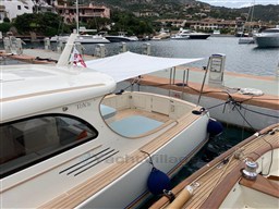 TOY 36 Rascal exterior