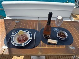 Riviera 3600S detail