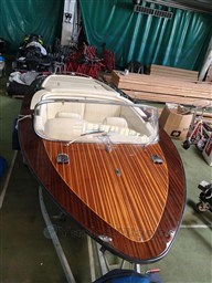 Boesch 590 Cabrio Deluxe CARPE DIEM 34