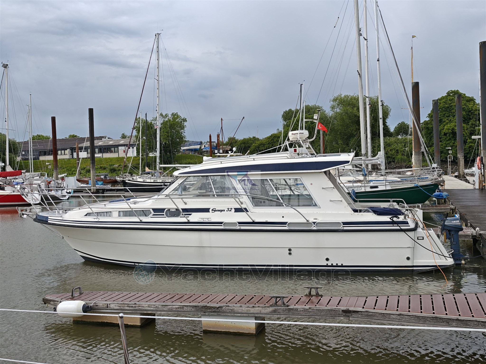 Saga 32 3
