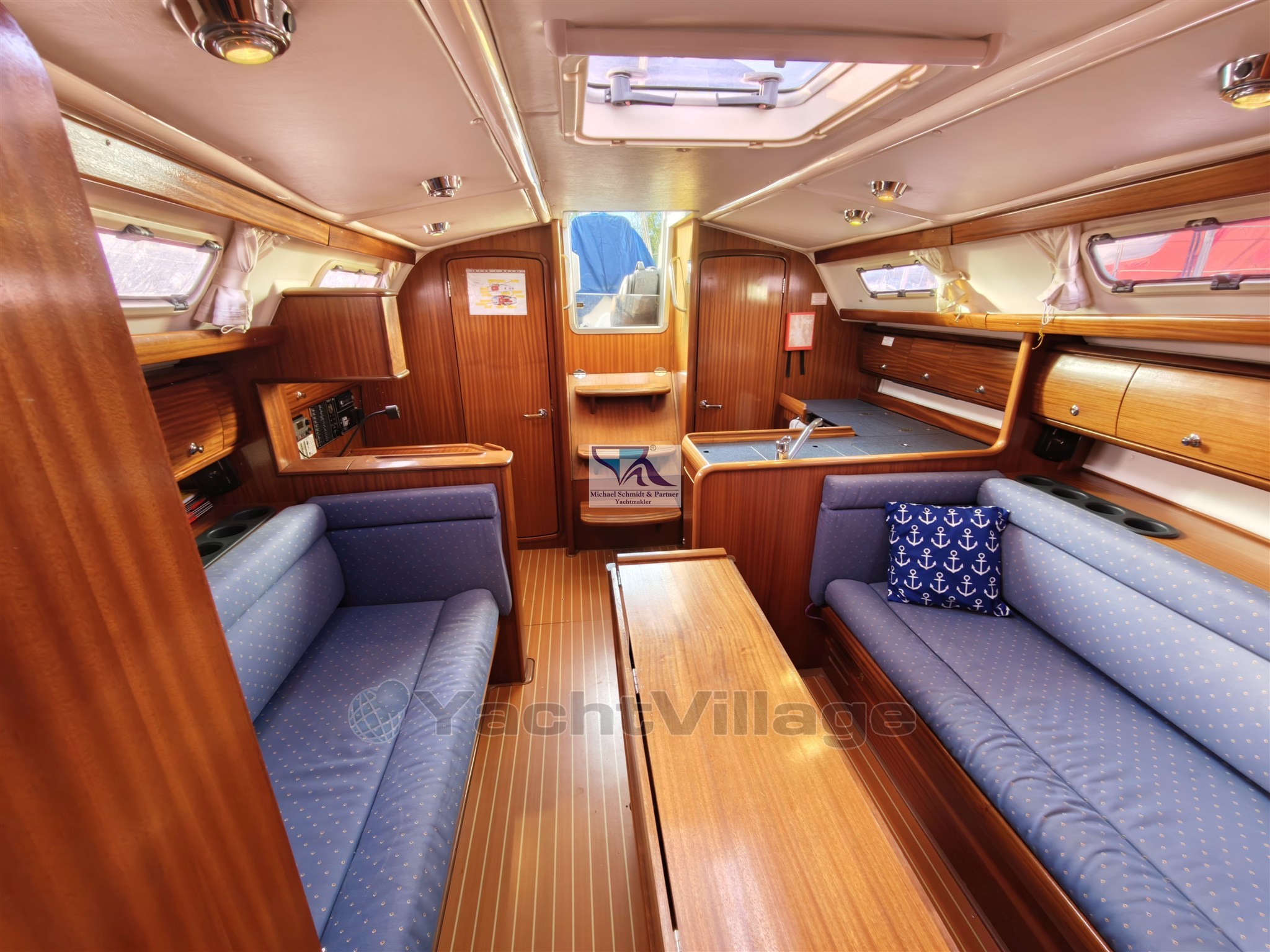 Bavaria 36 51