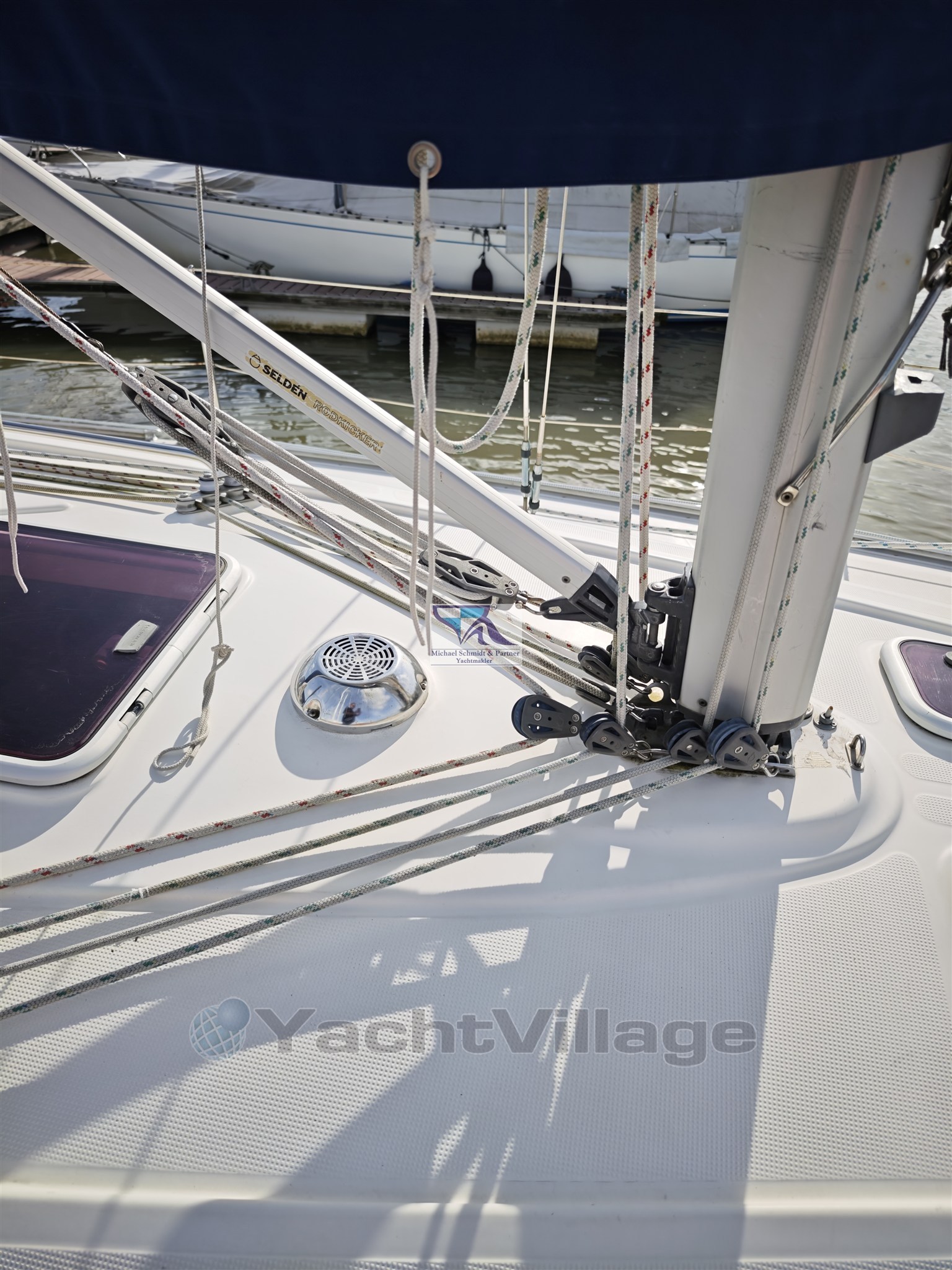 Bavaria 36 10