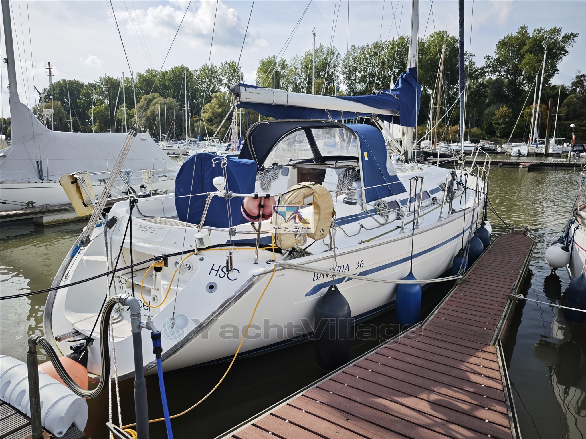 Bavaria 36 5