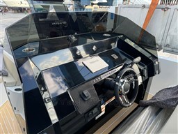 De Antonio Yachts 28 1