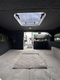 Voyager 700 Cabin SEEWOLFF II 41