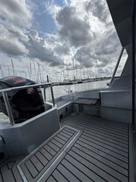 Voyager 700 Cabin SEEWOLFF II 21