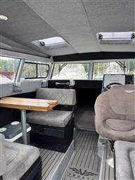 Voyager 700 Cabin SEEWOLFF II 1